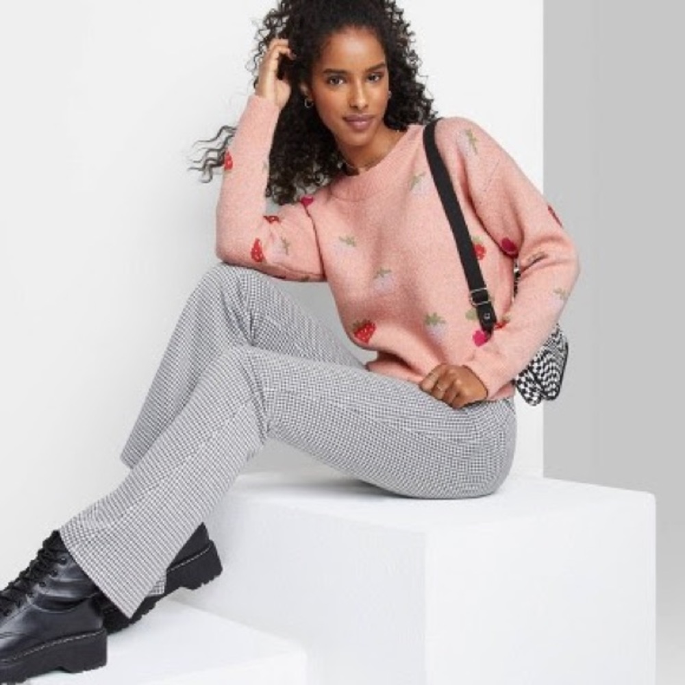 Women's Crewneck Pullover Sweater Wild Fable™ Light Pink Strawberry XXL